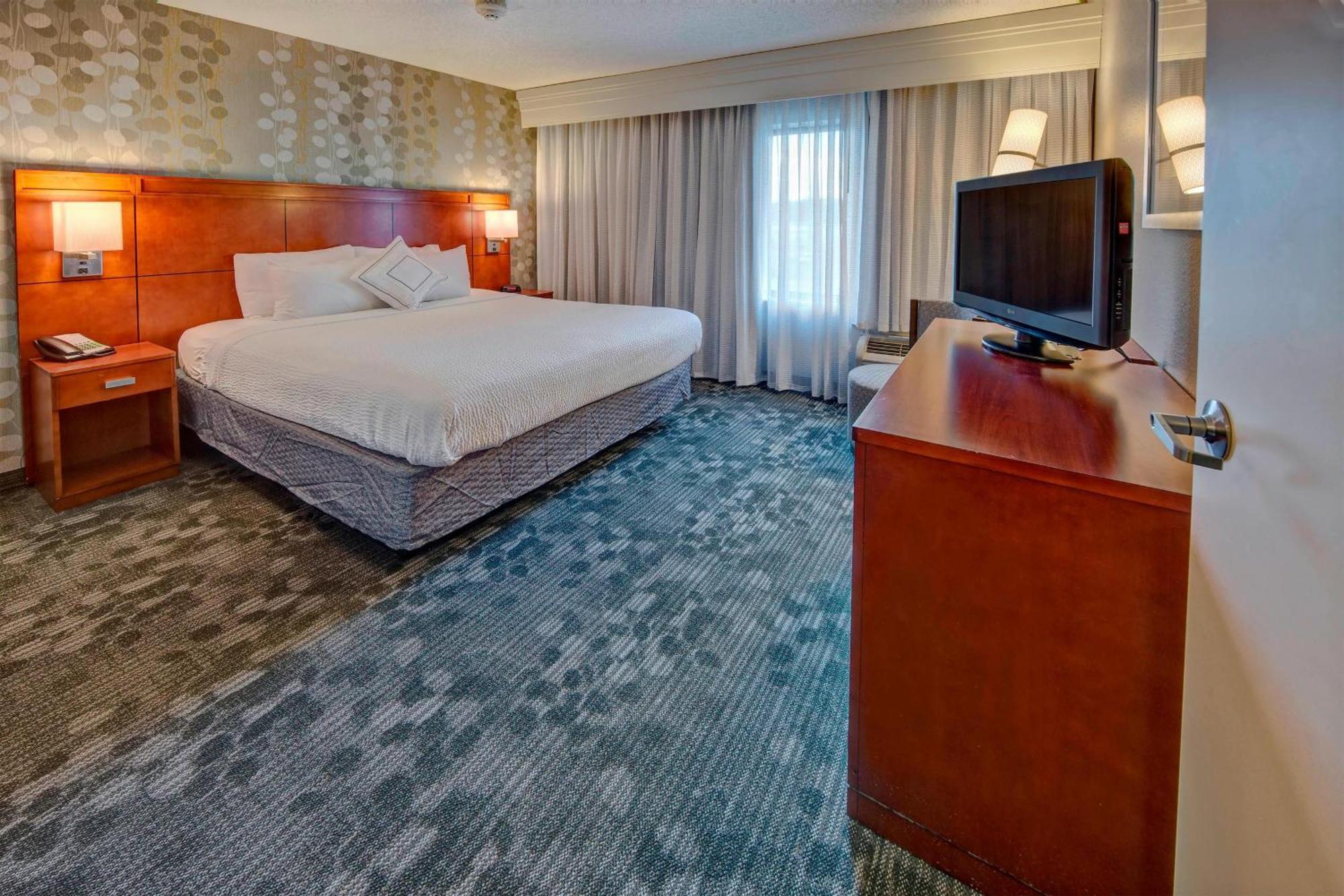 Hotel Courtyard By Marriott Alexandria Extérieur photo